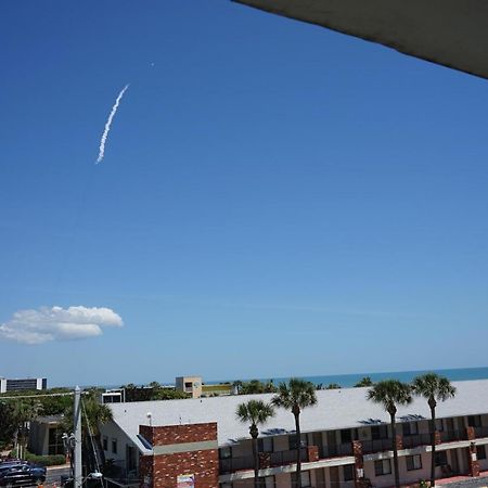 Sandcastles 400 Ocean & Rocket Launch Views, Massive Corner Unit Cocoa Beach Exterior photo